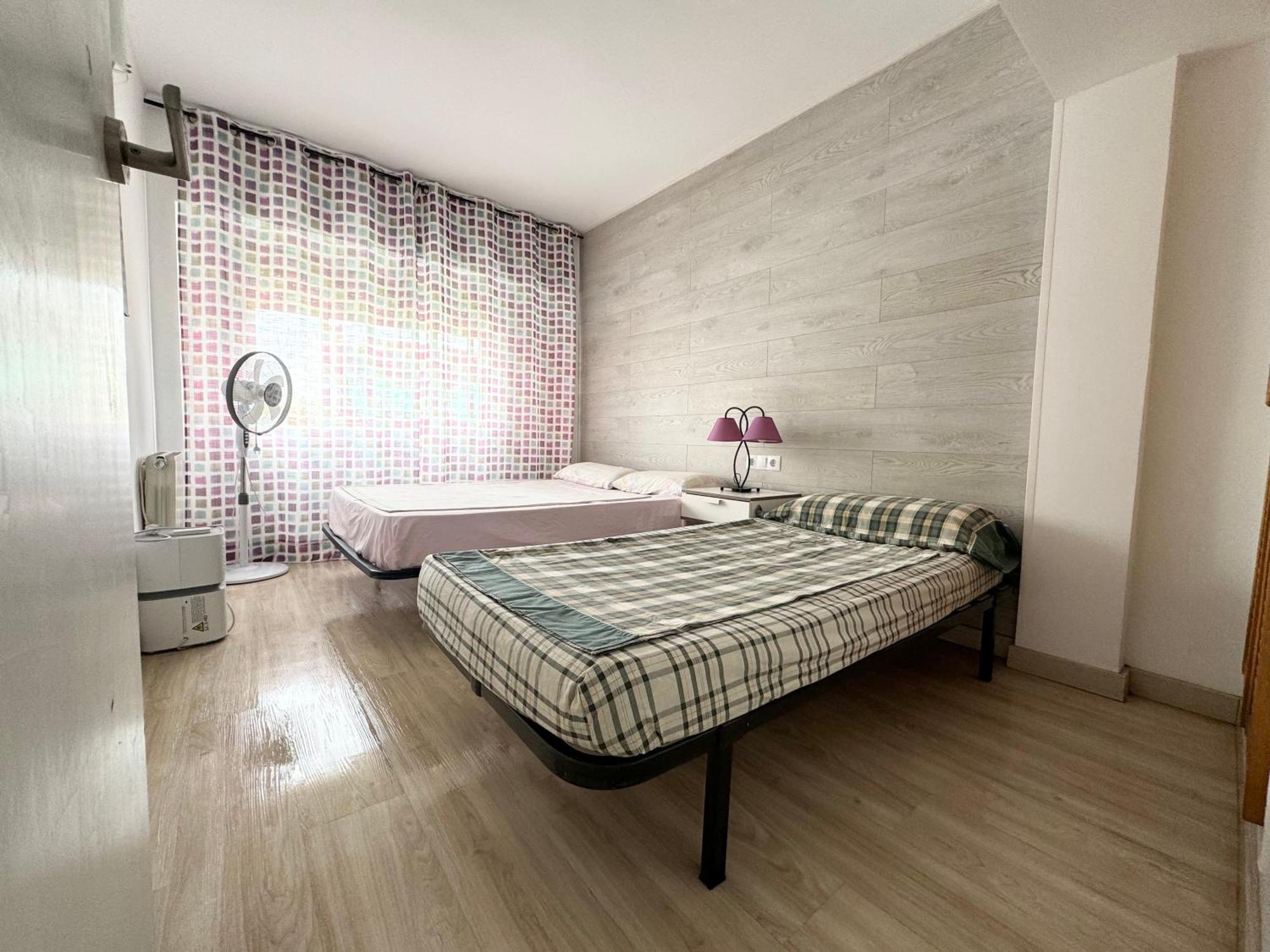 Apartsalou Priorat Esterno foto