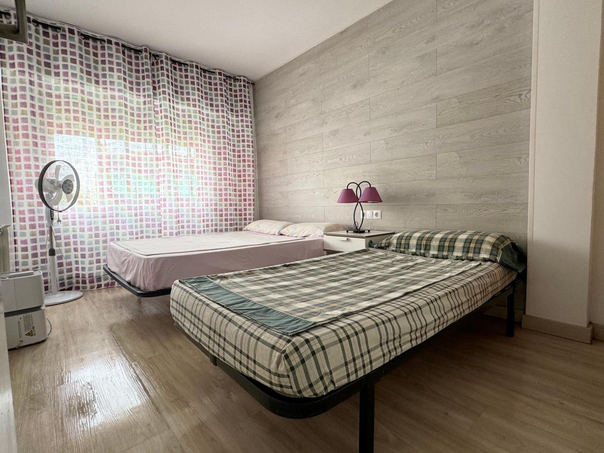Apartsalou Priorat Esterno foto